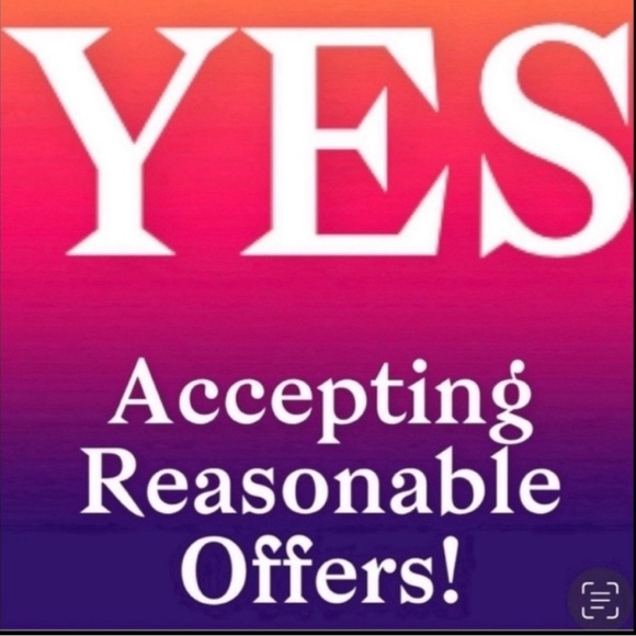 Paris Amour Bubble Bath by Bath & Body Works - Picture 7 of 9